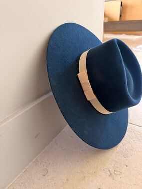 Twister Navy Blue Fedora with Cream Brim